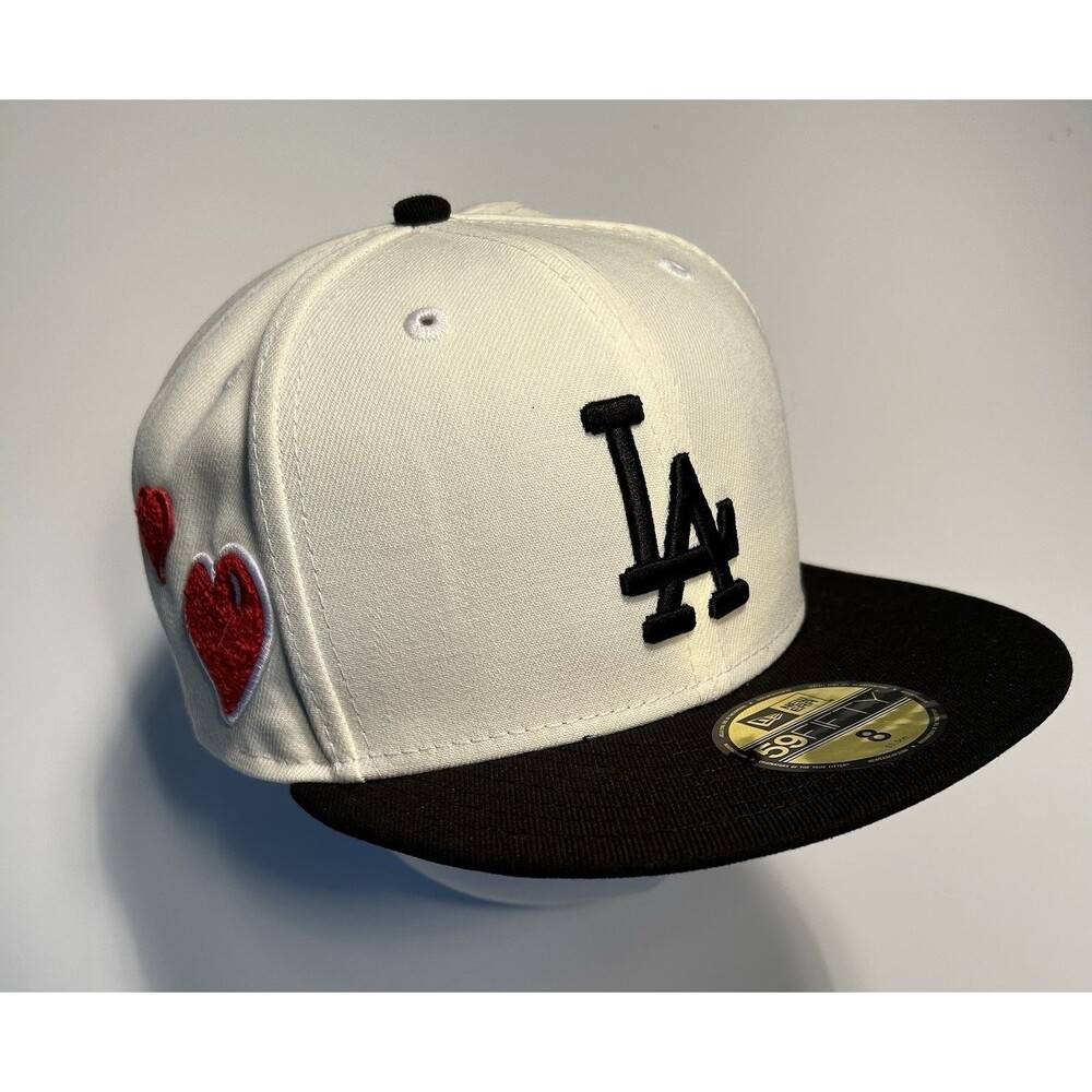 New Era 59Fifty Los Angeles Dodgers Certified Lover Hat Hearts White Size 8 Rare